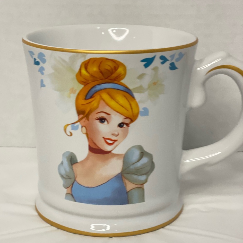 Cinderella signature mug
